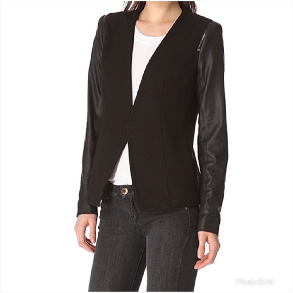 Vince Camuto faux leather sleeves‎ jacket size 8